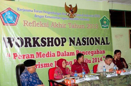 peran-media-cegah-terorisme