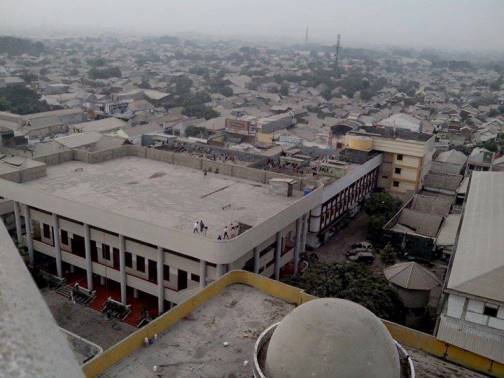 foto dari atas menara kediri 2