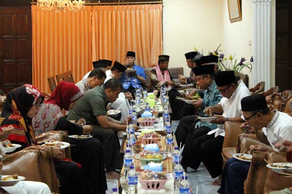 pembagian-sembako-ldii