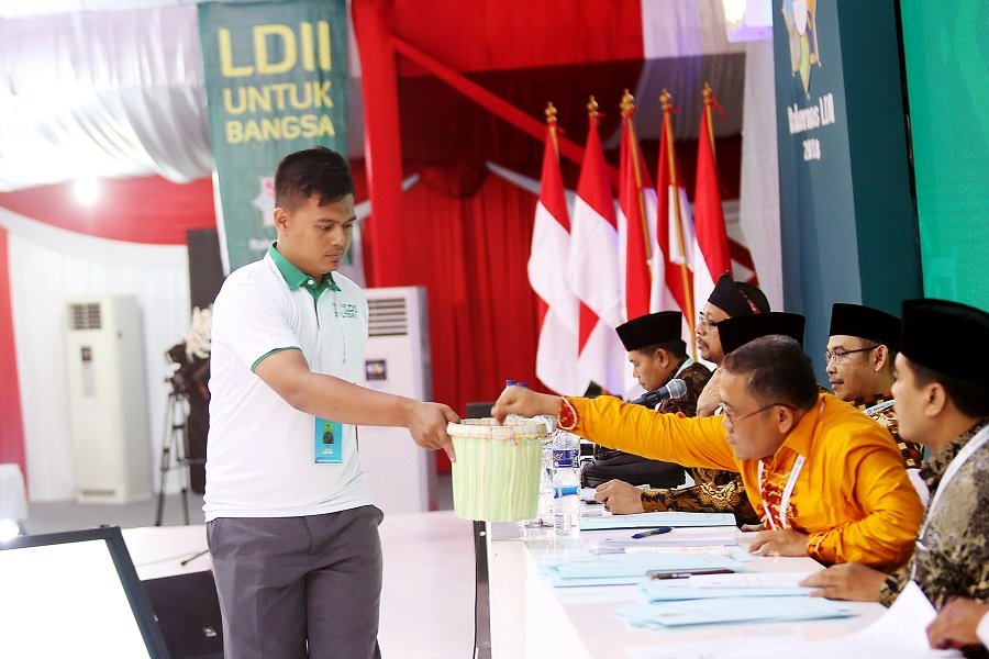 rakernas galang dana utk palu
