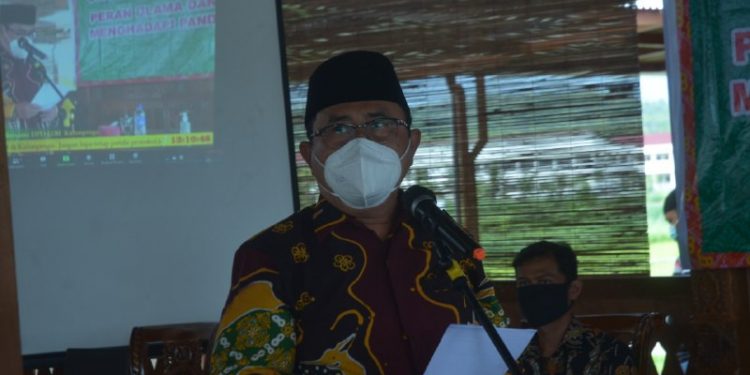 Bupati Kulon Progo Sutedjo saat membuka acara sarasehan yang dihelat DPD LDII Kulon Progo. Dok. LDII Kulon Progo