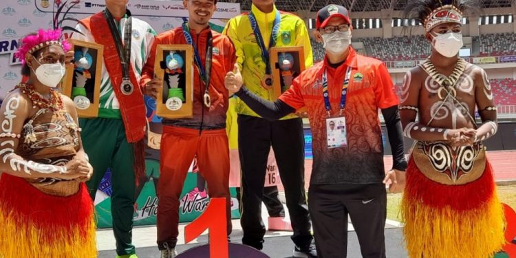 Rifki Ahmad Soleh raih rekor nasional Pekan Paralimpiade Nasional XVI Papua. Foto: Kiriman Daerah.