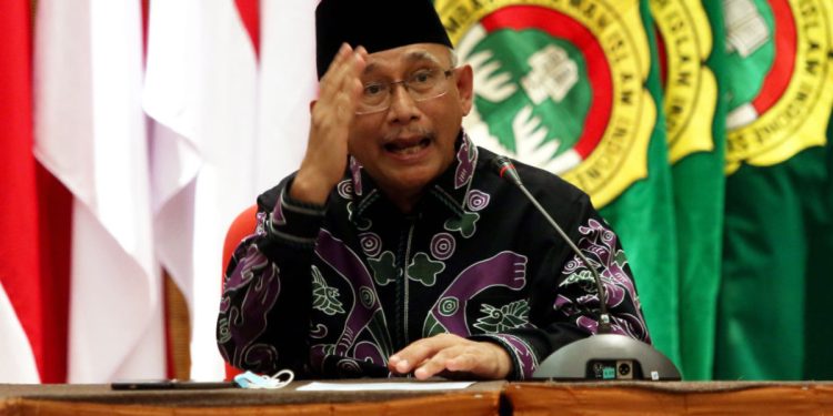 Ketua Umum DPP LDII KH Chriswanto menanggapi wacana penundaan jadwal Pemilu 2024, mengatakan Salah satu esensi demokrasi adalah membatasi kekuasaan agar tidak terjadi otoritarianisme atau bangkitnya kekuasaan absolut. Foto: LINES.