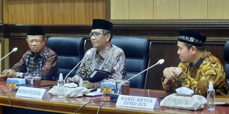 LDII DIY Tekankan Pentingnya Toleransi Perbedaan dalam Pesta Demokrasi toleransi perbedaan jelang pemilu toleransi perbedaan agama toleransi toleransi dalam bahasa arab dinamakan toleransi antar umat beragama toleransi beragama toleransi kopi toleransi dalam islam toleransi dalam pandangan islam termasuk toleransi antar umat beragama dimaknai sebagai toleransi dalam islam disebut toleransi adalah sikap saling toleransi sebagai alat pemersatu bangsa toleransi yang diperbolehkan islam dalam hal toleransi dalam keberagaman toleransi yang diperbolehkan oleh islam dengan penganut agama lain dalam bidang toleransi terhadap keberagaman toleransi obat adalah toleransi adalah toleransi antar umat beragama dapat mewujudkan toleransi antar umat beragama dapat tumbuh berkembang subur serta berakar kuat apabila toleransi antar umat beragama dapat mewujudkan titik-titik dan titik-titik bangsa toleransi atas keragaman sosial bisa ditunjukkan dengan tindakan toleransi antarumat beragama dapat tumbuh berkembang subur serta berakar dengan baik dan kuat apabil toleransi antar umat beragama bukan hal baru di masyarakat indonesia toleransi adalah brainly toleransi adalah dan contohnya toleransi antar umat beragama adalah toleransi agama yang dibudidayakan di negara republik indonesia dikenal dengan sebutan toleransi antar umat beragama terdapat dalam uud 1945 pasal toleransi berarti toleransi berasal dari bahasa latin yaitu toleransi budaya toleransi berasal dari bahasa toleransi beragama dalam islam toleransi berasal dari kata tolerare dari bahasa latin yang berarti toleransi bahasa arab toleransi bahasa inggris toleransi beragama di kampung sawah toleransi berasal dari bahasa latin tolerance yang artinya toleransi berat j&t toleransi berat sicepat toleransi bearing toleransi budaya adalah pesta demokrasi pesta demokrasi 2024 pesta demokrasi adalah pesta demokrasi artinya pesta demokrasi pada masa demokrasi liberal pertama kali dilaksanakan pada tahun 1955 pesta demokrasi di sekolah pesta demokrasi pilkades pesta demokrasi pemilu pesta demokrasi 2004 pesta demokrasi 2024 kapan pesta demokrasi indonesia pesta demokrasi pemilihan osis pesta demokrasi disebut pesta demokrasi pemilu 2024 pesta demokrasi itu apa pesta demokrasi pemilihan ketua osis pesta demokrasi apa pesta demokrasi rakyat adalah yang disebut pesta demokrasi adalah artikel pesta demokrasi pesta demokrasi brainly pesta demokrasi yang baik contoh pesta demokrasi contoh pesta demokrasi di sekolah