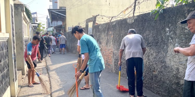 Kerja Bakti Nasional LDII LDII Gotong Royong Kerja Bakti Nasionalisme Kebangsaan Merah Putih Bersih Suci Mengepel Ngepel Solid Rakernas LDII 2023