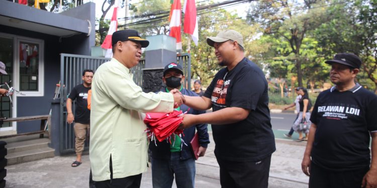 Kerja Bakti Nasional LDII LDII Gotong Royong Kerja Bakti Nasionalisme Kebangsaan Merah Putih Bersih Suci Mengepel Ngepel Solid Rakernas LDII 2023