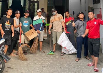 Kerja Bakti Nasional LDII LDII Gotong Royong Kerja Bakti Nasionalisme Kebangsaan Merah Putih Bersih Suci Mengepel Ngepel Solid RakernasLDII2023 Kerja Bakti untuk Negeri