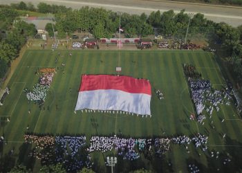 Upacara bendera BIG LDII Limo