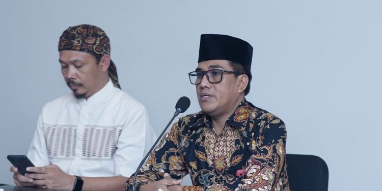 Departemen Pendidikan Keagamaan dan Dakwah (PKD) DPP LDII menggelar pelatihan rukyatul hilal pada Selasa (27/2) di Pondok Pesantren Minhaajurrosyidin, Jakarta. Foto: LINES.