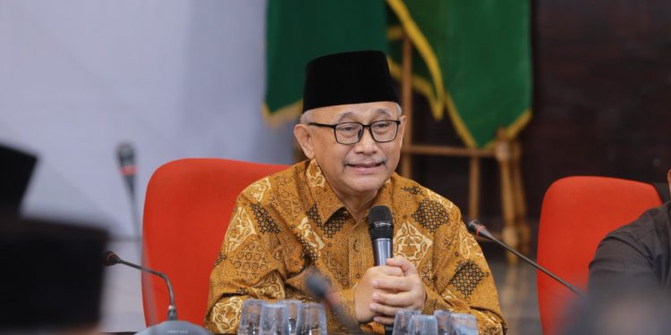 Ketua Umum DPP LDII KH Chriswanto Santoso menyampaikan LDII perlu mengikuti peran dan pola organisasi yang besar baik secara tata kelola manajemen maupun kaderisasi. Foto: LINES.