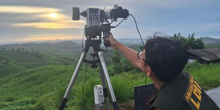 DPP LDII telah membentuk Tim Rukyatul Hilal lebih dari satu dekade yang lalu. Pembentukan tim tersebut, agar LDII dapat menyumbangkan pemikiran dan tenaga bersama-sama ormas Islam lainnya. Foto: LINES.