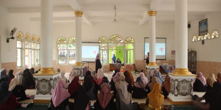 DPD LDII Kabupaten Lampung Selatan menghelat “Seminar Kesehatan Kewanitaan”. Foto: LINES.