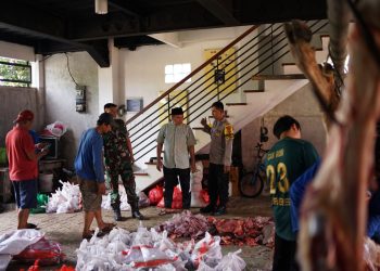 Pembagian Daging Kurban Kurban LDII Jombang Berjalan Tertib dan Aman