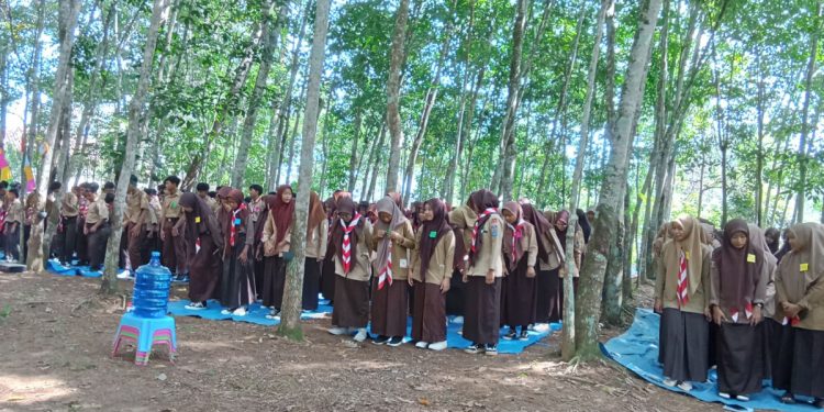 Sako SPN Lampung Timur menghelat “Temu Penggalang Penegak”, di halaman Masjid Al Huda, Lampung Timur, pada Minggu (9/6). Foto: LINES.