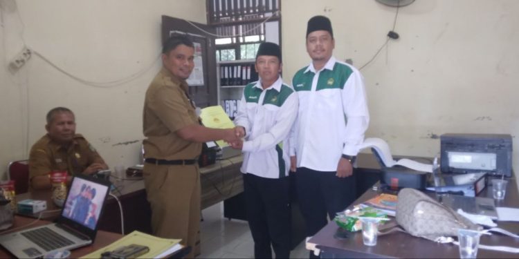 Pengurus harian DPD LDII Kabupaten Rokan Hulu (Rohul) silaturahim dengan Kesbangpol di kantor Pemda Kota Pasir Pengaraian, Rokan Hulu. Foto: LINES.