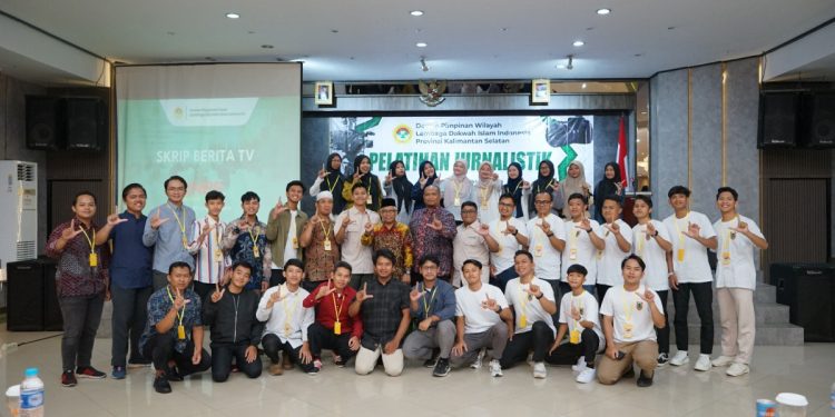 DPW LDII Kalimantan Selatan (Kalsel) menggelar Pelatihan Jurnalistik bagi generasi muda yang dihadiri Ketua DPP LDII Bidang KIM Rully Kuswahyudi. Foto: LINES.