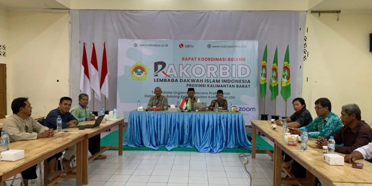 Suasana Rapat Koordinasi Bidang (Rakorbid) LDII Kalbar, Sabtu (2/11). Foto: LINES