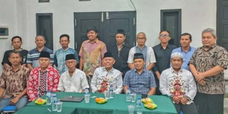 DPW LDII Kalimantan Tengah mengadakan pertemuan konsolidasi dengan DPD LDII wilayah barat Kalimantan Tengah. Foto: LINES.