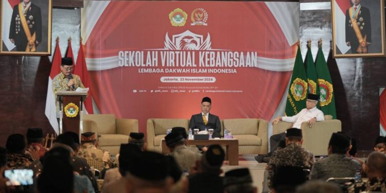 Sebagai tindak lanjut dari nota kesepahaman (MoU) antara MPR RI dan DPP LDII pada September lalu, LDII menyelenggarakan Sekolah Virtual Kebangsaan Seri I bersama MPR RI. Foto: LINES.