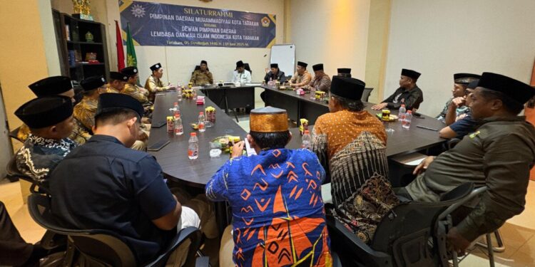 LDII Kota Tarakan mengunjungi Pimpinan Daerah Muhammadiyah Tarakan sebagai upaya memperkuat ukhuwah Islamiyah serta membangun sinergi antar organisasi keagamaan. Foto: LINES