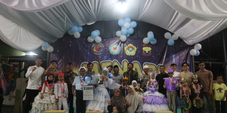 PC LDII Kecamatan Klari menghelat pengajian akhir tahun di masjid Al Muttaqin, Klari, Karawang, Jawa Barat, pada Selasa (31/12). Foto: LINES