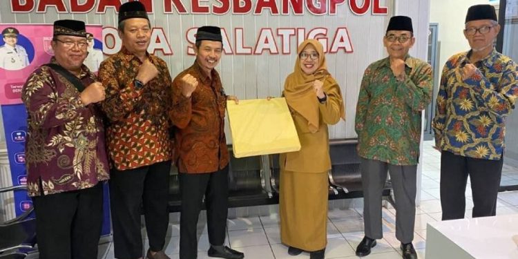DPD LDII Kota Salatiga audiensi dengan Kantor Badan Kesatuan Bangsa dan Politik. Foto: LINES.