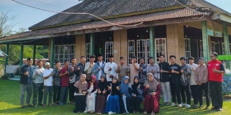 DPD LDII Kabupaten Musi Rawas menggelar Diklat Tilawatil Quran bagi ustadz dan ustadzah utusan Pimpinan Anak Cabang (PAC) LDII sekabupaten tersebut. Foto: LINES