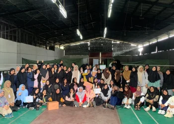 Remaja LDII Cianjur Ikuti Tournament Badminton “Smash Putri”