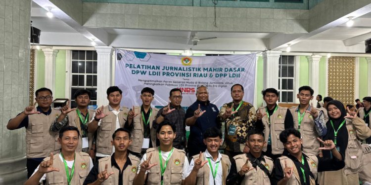 LDII Rokan Hulu mengikuti pelatihan jurnalistik. Foto: LINES.