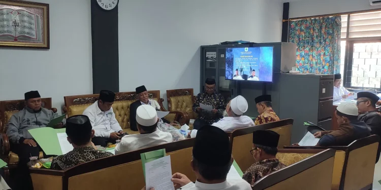 Ketua DPD LDII Kabupaten Purwakarta, Susilo Agus Budiyono menghadiri silaturahim dan koordinasi yang digelar Majelis Ulama Indonesia (MUI) Kabupaten Purwakarta, pada Rabu (5/2). Foto: LINES
