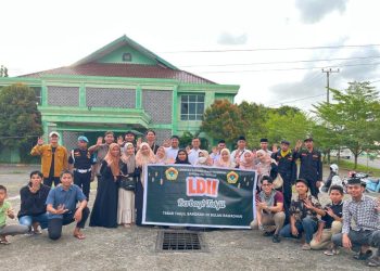 DPD LDII Kabupaten Takalar Berbagi Takjil untuk Warga