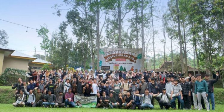 LDII Kota Salatiga menggelar “Outbound Keakraban Generus” di Pinus Kenteng Camping Ground, Sumogawe Getasan, pada Sabtu (23/2). Foto: LINES.