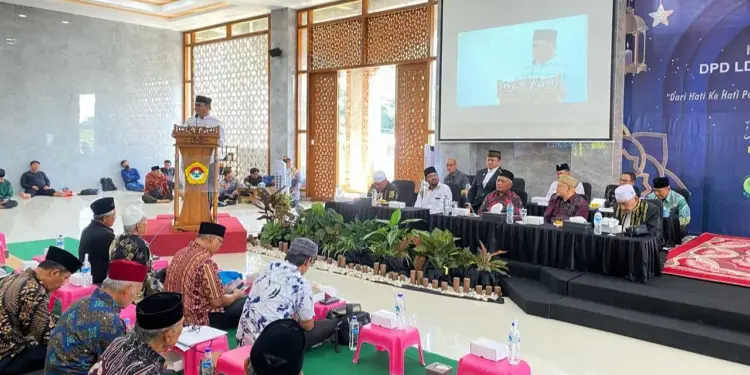 DPD LDII Kota Balikpapan menggelar pengajian sekaligus halal bihalal, di Masjid Luhur Bairuha (MLB), Kompleks Pondok Pesantren Bairuha pada Minggu (20/4). Foto: LINES.