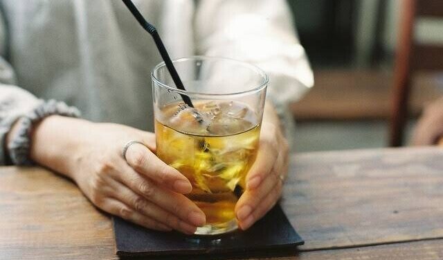 Dilarang Minum Teh Setelah Makan: Mitos atau Fakta?. Foto: pinterest