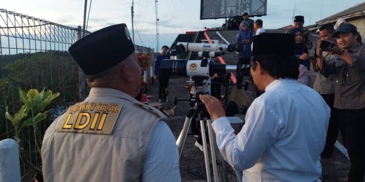 LDII Kalimantan Utara menggelar rukyatul hilal penentuan 1 Zulhijah 1446 H di Mako Satuan Radar 225 TNI AU. Foto: LINES.