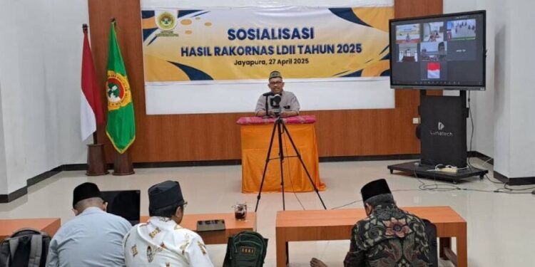 DPW LDII Provinsi Papua menghelat sosialisasi hasil Rakornas LDII Tahun 2025 secara hybrid dengan studio utama di Pondok Pesantren Pelajar dan Mahasiswa (PPPM) Al-Manshurin, Heram, Kota Jayapura. Foto: LINES.