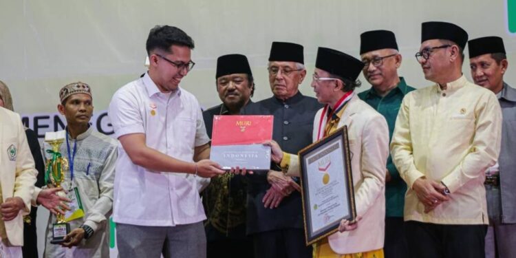 Pondok Pesantren (Ponpes) Minhajurrosyidiin menjadi tuan rumah penganugerahan Museum Rekor Indonesia (MURI) penyelenggaraan MTQ Disabilitas terbanyak di Indonesia. Foto: LINES.