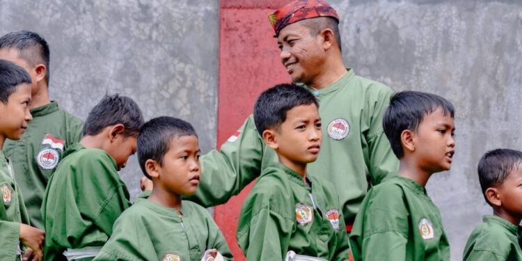 Persinas ASAD Lamasi latihan bersama dan jalan sehat. Foto: LINES.