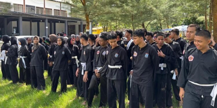 Pesilat Persinas ASAD Balikpapan Ikut Pelatihan IPSI menghadapi ajang POPDA dan PORPROV Kaltim 2025. Foto: LINES.