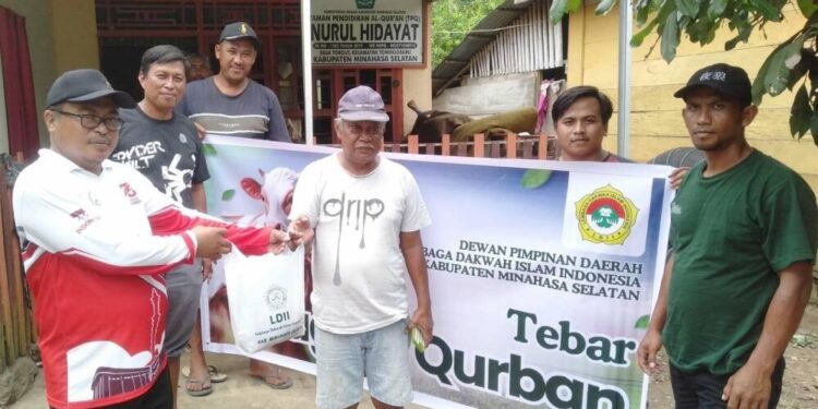 PAC LDII Desa Torout melaksanakan pemotongan hewan kurban sebanyak 3 ekor sapi. Foto: LINES.