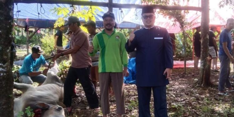 Beberapa masjid di bawah naungan LDII Kabupaten Agam, misalnya Masjid Hj. Nursyima Syarif dan Musholla Al Muhajirin melaksanakan pemotongan hewan kurban. Foto: LINES.