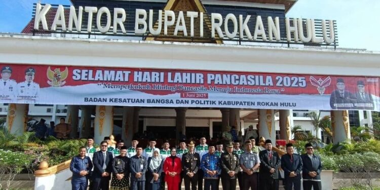 DPD LDII Kabupaten Rokan Hulu mengikuti upacara peringatan Hari Lahir Pancasila. Foto: LINES.