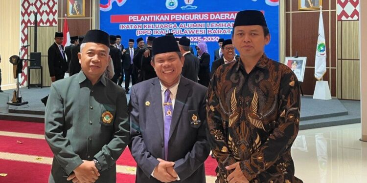 Ketua DPW LDII Sulawesi Barat Rianto menghadiri pelantikan Dewan Pengurus Daerah (DPD) Ikatan Keluarga Alumni Lemhannas. Foto: LINES.