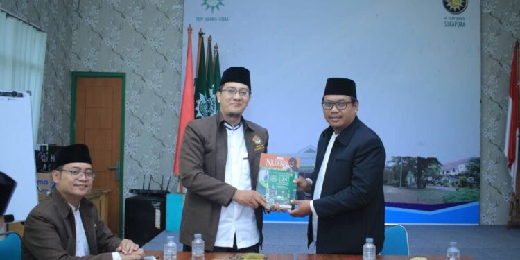 DPD LDII Jakarta Utara melakukan kunjungan silaturahim ke Kantor Pimpinan Daerah (PD) Muhammadiyah Jakarta Utara. Foto: LINES.