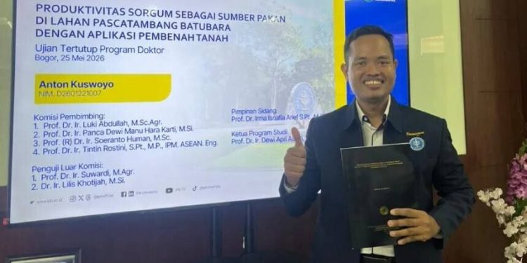Ketua DPD LDII Tanah Laut Anton Kuswoyo gelar doktor di bidang Ilmu Nutrisi dan Pakan, IPB University. Foto: LINES.