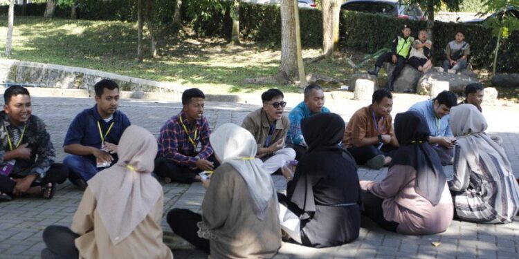 DPW LDII Daerah Istimewa Yogyakarta menggelar sesi Focus Group Discussion (FGD) dalam rangkaian acara “Satu Frekuensi” di Youth Centre Sleman, pada Minggu (20/7/2025). Foto: LINES