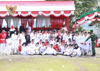 Dua Remaja LDII Terpilih Jadi Anggota Paskibra di Kecamatan Waeapo