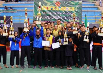 Ponpes Wali Barokah Juara Umum Kompetisi Pencak Silat Dandim 0809 Cup III Tahun 2025