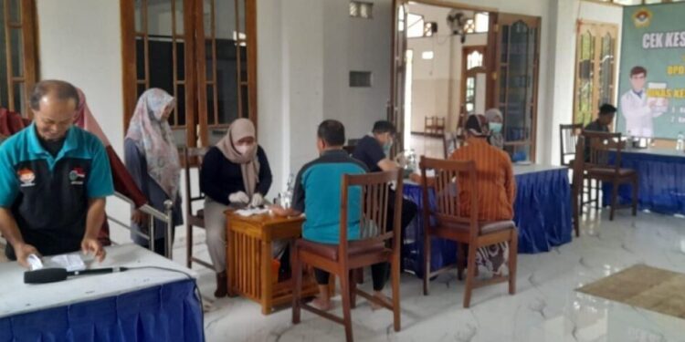 DPD LDII Gunungkidul menggelar program Cek Kesehatan Gratis ke-2 dengan melibatkan tenaga medis dari Puskesmas Wonosari II. Foto: LINES.