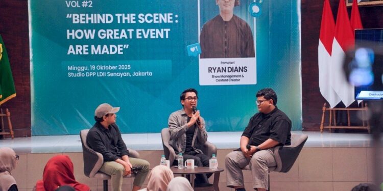 Departemen Komunikasi Informasi dan Media (KIM) DPP LDII menggelar LINES Development #2 yang mengundang Show Management dan Content Creator Ryan Dians. Foto: LINES.